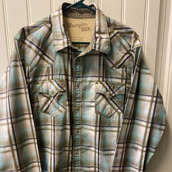 Wrangler 20X Dancing Button-Down Dress Shirt